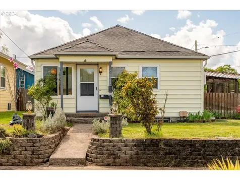 6534 N Yale Street Portland OR 97203