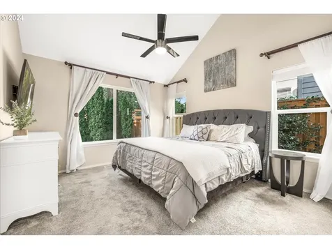 11585 Sw Tallwood Drive Portland OR 97223