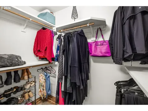 11585 Sw Tallwood Drive Portland OR 97223