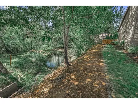 11585 Sw Tallwood Drive Portland OR 97223