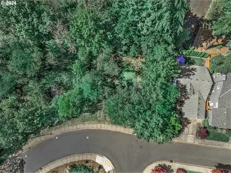 11585 Sw Tallwood Drive Portland OR 97223