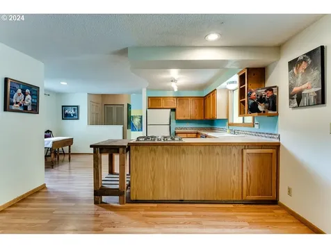 1785 Lorane Highway Eugene OR 97405