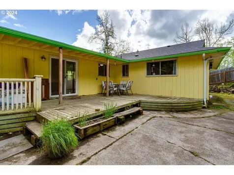 1785 Lorane Highway Eugene OR 97405