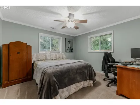 2411 NE 95th Court Vancouver WA 98662