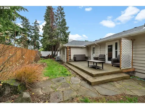 2411 NE 95th Court Vancouver WA 98662
