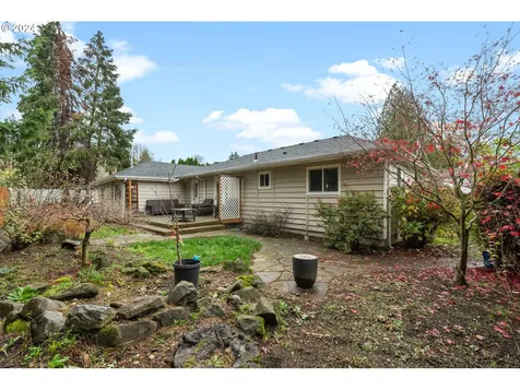 2411 NE 95th Court Vancouver WA 98662