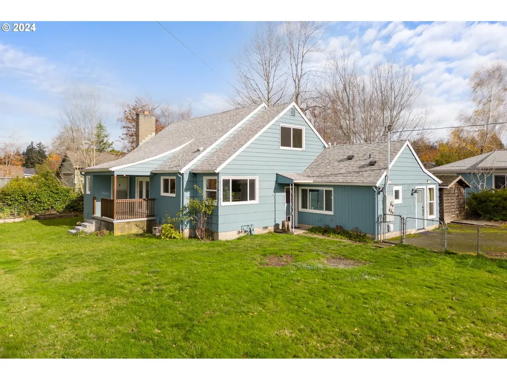 6921 SW Oak Street Portland OR 97223