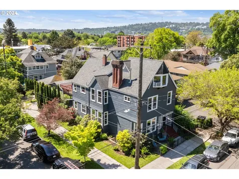1734 Se Main Street Portland OR 97214