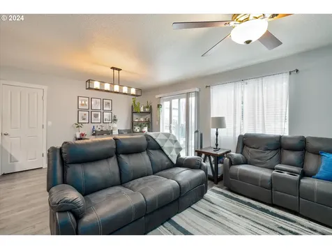 7011 Ne 61st Street Vancouver WA 98661