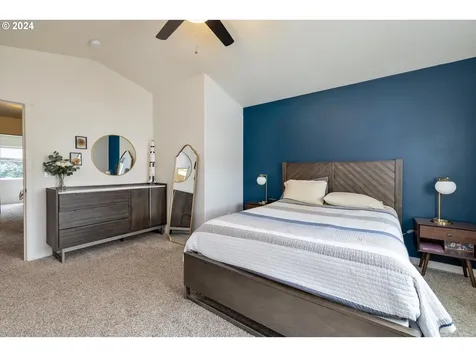 7011 Ne 61st Street Vancouver WA 98661