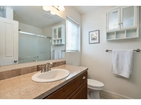 7011 Ne 61st Street Vancouver WA 98661