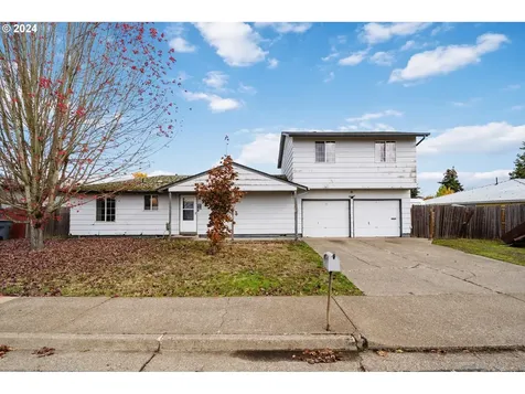 565 W Airway Road Lebanon OR 97355