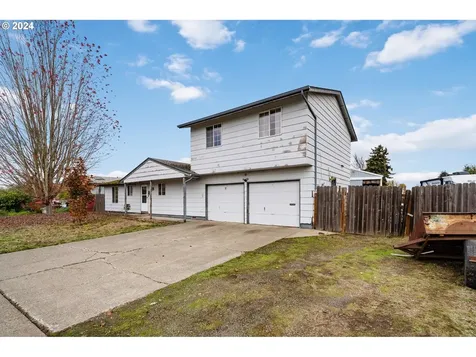 565 W Airway Road Lebanon OR 97355