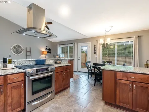 536 NW Willamette Court Mcminnville OR 97128
