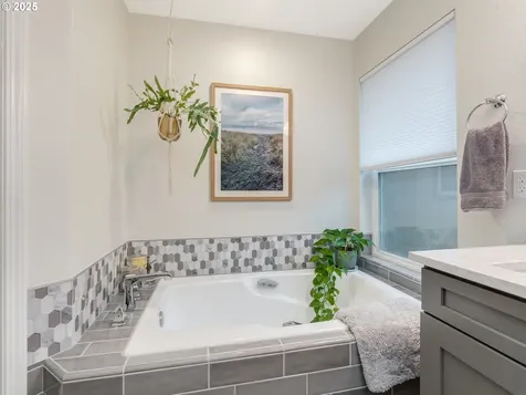 536 NW Willamette Court Mcminnville OR 97128