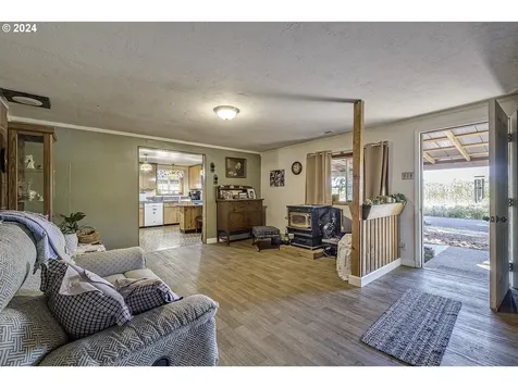 34070 SW Cook Road Hillsboro OR 97123