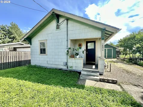 1804 Z Avenue La Grande OR 97850