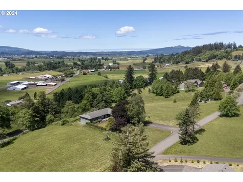 1720 Fernwood Drive Tillamook OR 97141