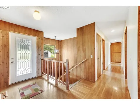 1720 Fernwood Drive Tillamook OR 97141