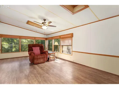 7810 Nonpareil Road Sutherlin OR 97479