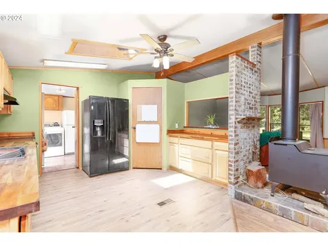 7810 Nonpareil Road Sutherlin OR 97479