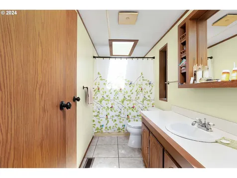 7810 Nonpareil Road Sutherlin OR 97479