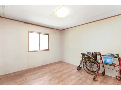 7810 Nonpareil Road Sutherlin OR 97479
