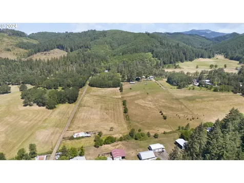 7810 Nonpareil Road Sutherlin OR 97479