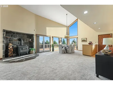 16605 NE Mountain Home Road Sherwood OR 97140