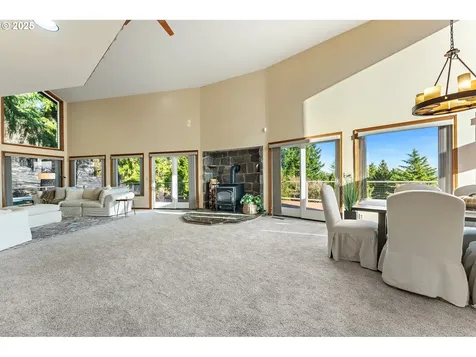 16605 NE Mountain Home Road Sherwood OR 97140