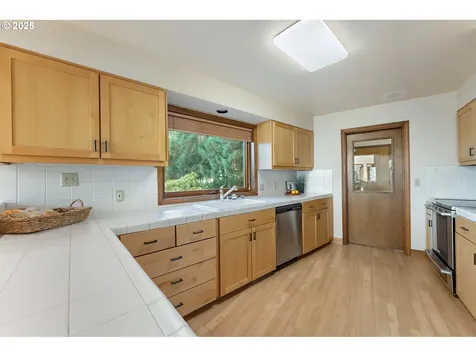 16605 NE Mountain Home Road Sherwood OR 97140