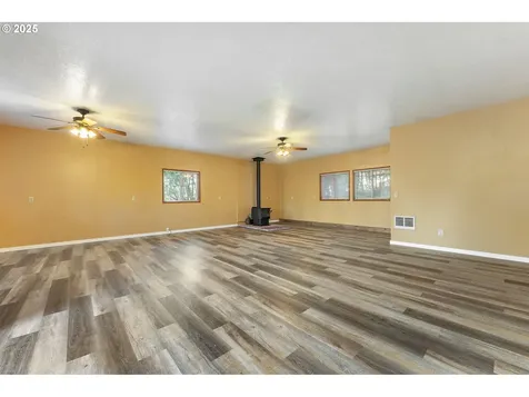 16605 NE Mountain Home Road Sherwood OR 97140