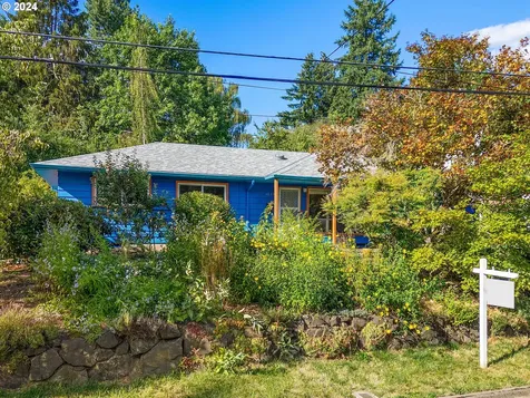 3629 Sw Caldew Street Portland OR 97219