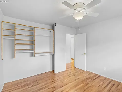 3629 Sw Caldew Street Portland OR 97219