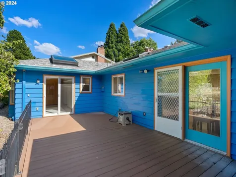 3629 Sw Caldew Street Portland OR 97219