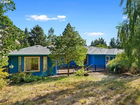 3629 Sw Caldew Street Portland OR 97219