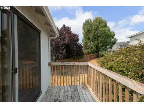 235 SE Lebleu Lane Winston OR 97496