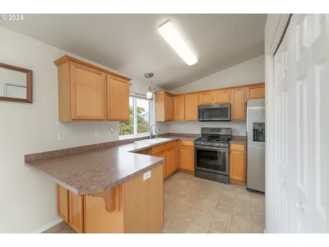 235 SE Lebleu Lane Winston OR 97496