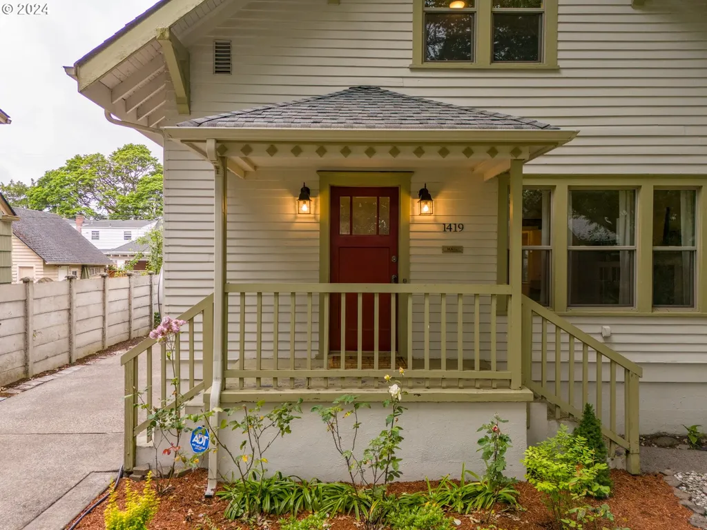 1419 22nd Avenue Longview WA 98632