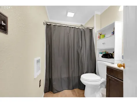 310 E Oak Street Lebanon OR 97355