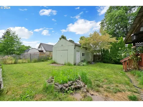 310 E Oak Street Lebanon OR 97355