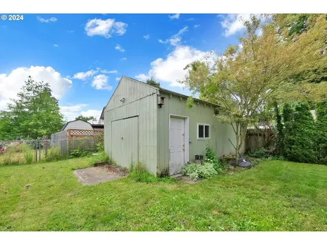 310 E Oak Street Lebanon OR 97355