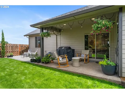 5633 Mount Vernon Street SE Salem OR 97306