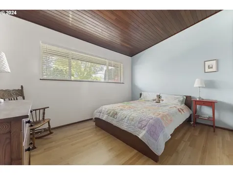 2320 Ne 136th Avenue Portland OR 97230