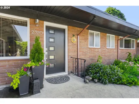 2320 Ne 136th Avenue Portland OR 97230