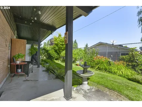 2320 Ne 136th Avenue Portland OR 97230