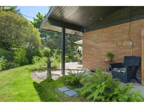 2320 Ne 136th Avenue Portland OR 97230