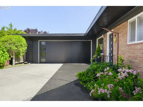 2320 Ne 136th Avenue Portland OR 97230