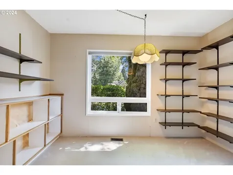 12105 Sw 60th Avenue Portland OR 97219