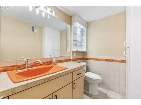 12105 Sw 60th Avenue Portland OR 97219